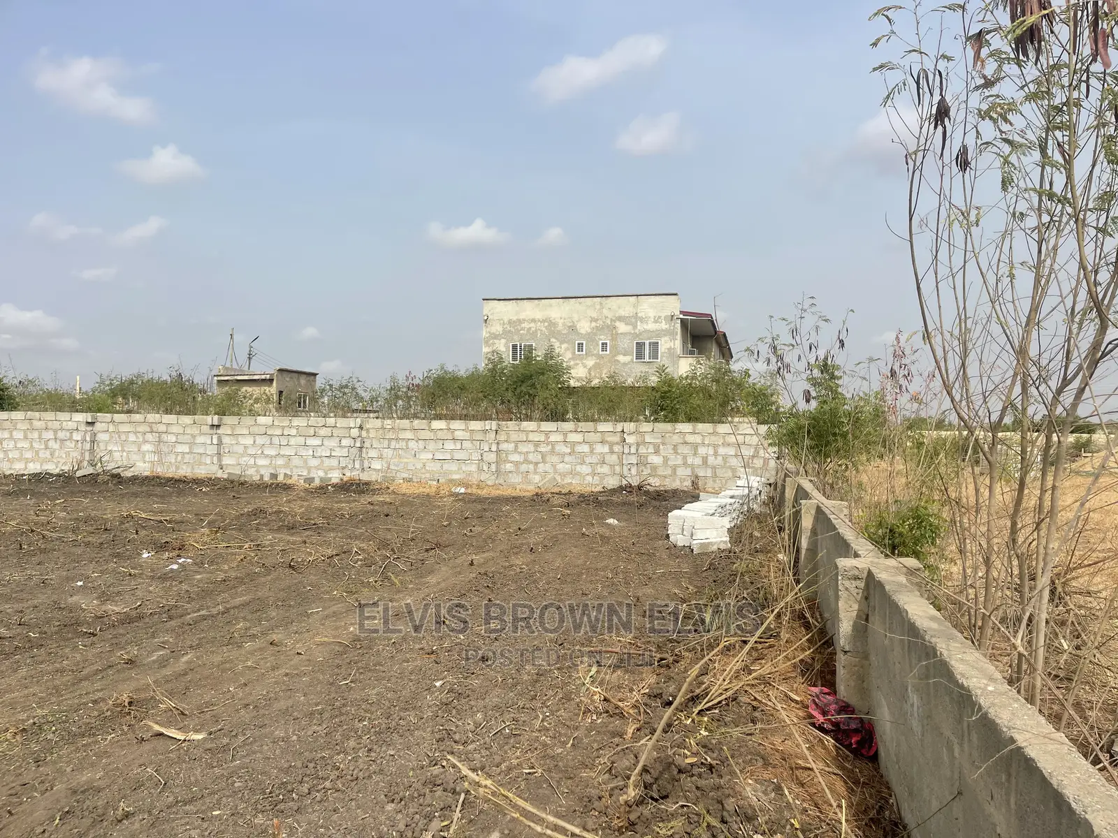 Do You Want to Buy a Plot and You Also Have a Car to Swap