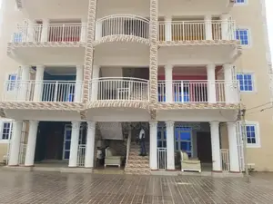 3bdrm Apartment in Suadom Properties, Baatsona Total for rent