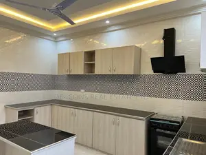 3bdrm House in De-Icons Real Estate, Awutu Senya East Municipal