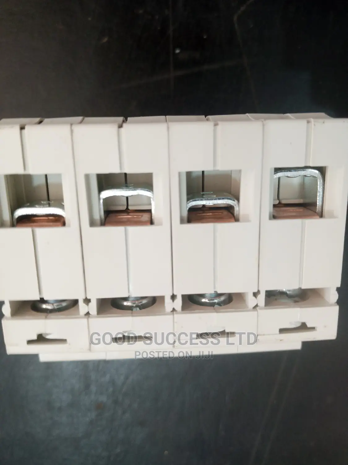 100amps Havell 4pole Breaker (Mcb)