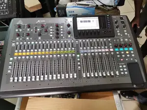 Behringer X32 Digital Mixer