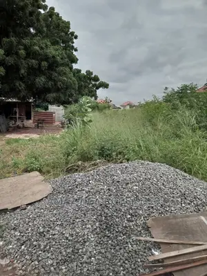 8 Plots for Sale at New Waija Main Road Feeling Station
