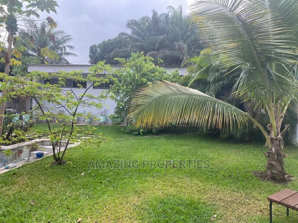 5bdrm House in Airport Residential for Sale