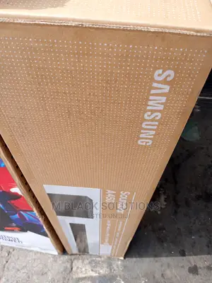 Samsung HW- A450 Soundbar/Woofer