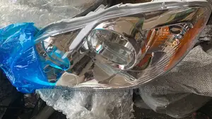 Toyota Corolla Headlights 2003-08 Pair