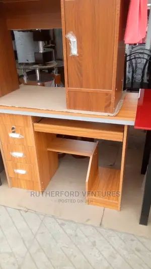 Quality Computer Desk