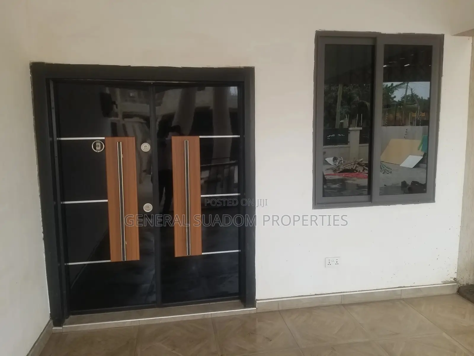 3bdrm Apartment in Suadom Properties, Baatsona Total for rent