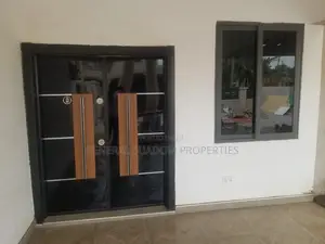 3bdrm Apartment in Suadom Properties, Baatsona Total for rent
