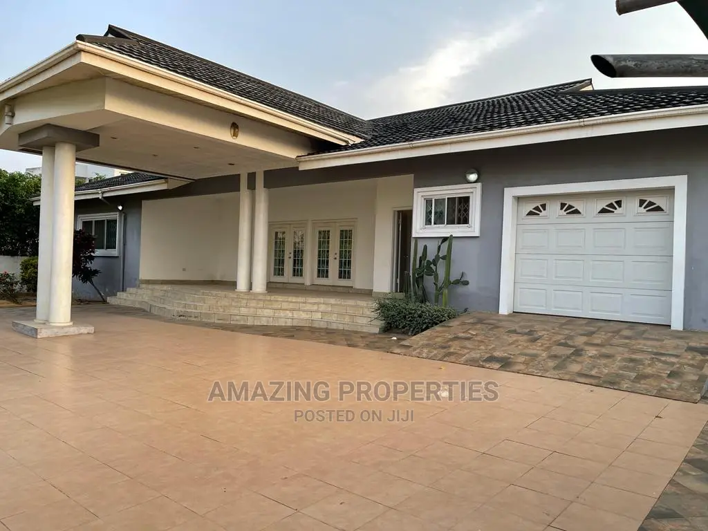 4bdrm House in Airport Hills for Sale