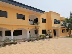 6bdrm Farm House in Labone for Rent
