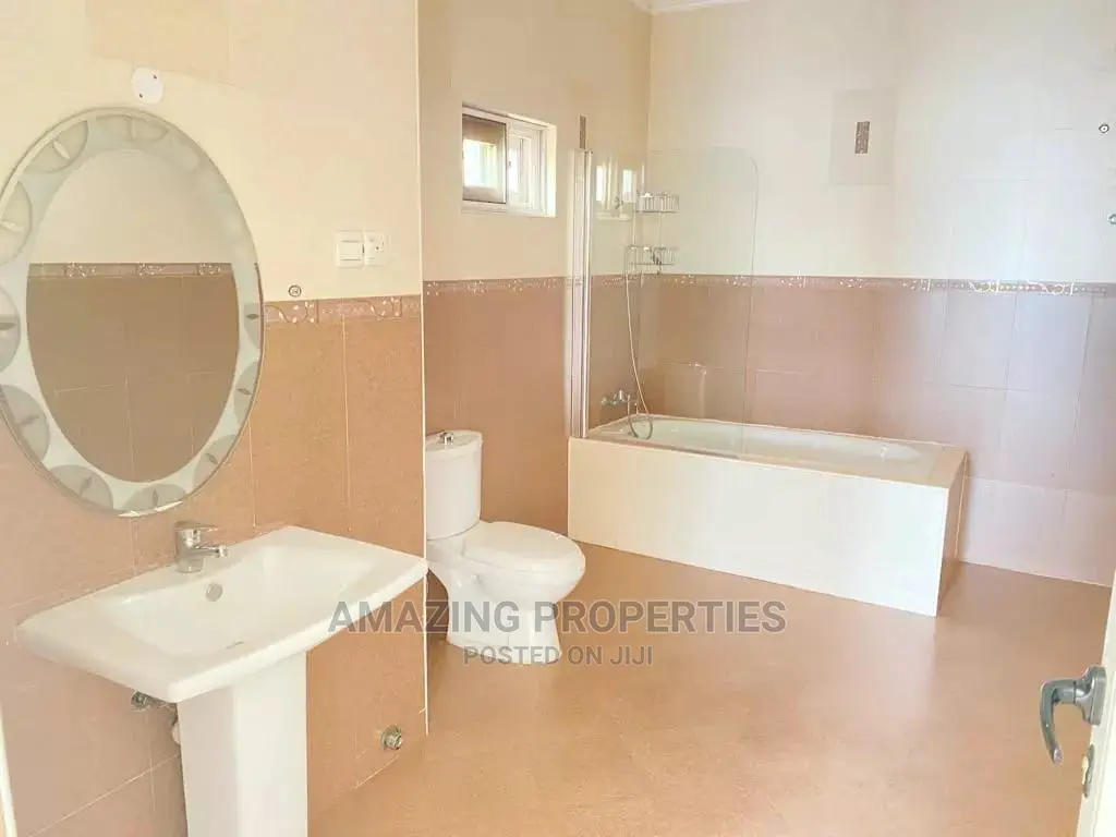 4bdrm House in Adjiringanor, Adjiriganor for Rent