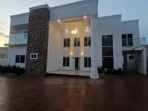 5bdrm House in East Legon for Sale