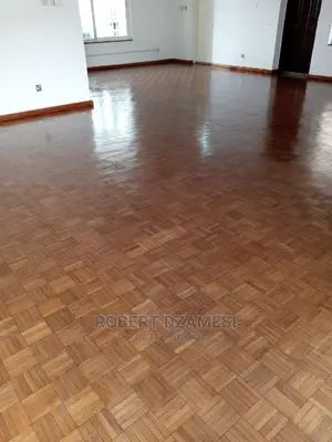 Wooden Floor Polishing