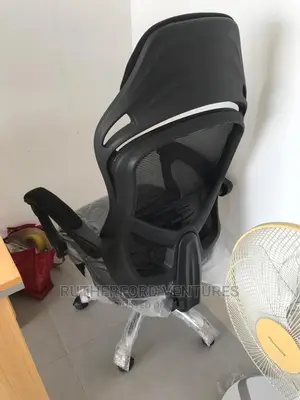 Executive Mesh Chair