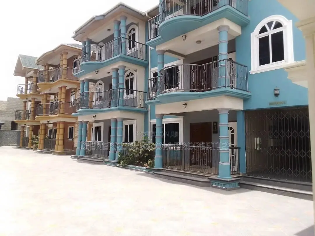 Furnished 3bdrm Apartment for rent