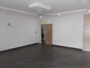 3bdrm Apartment in Suadom Properties, Airport Residential Area