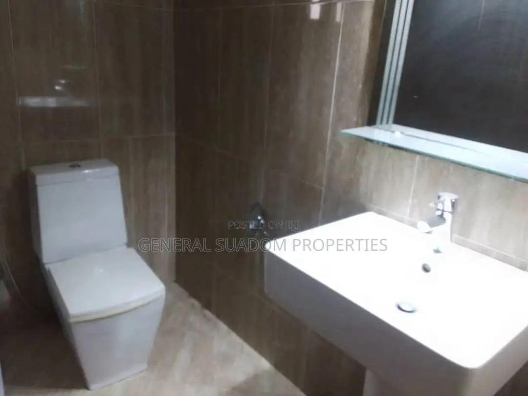 3bdrm Apartment in Suadom Properties, Airport Residential Area