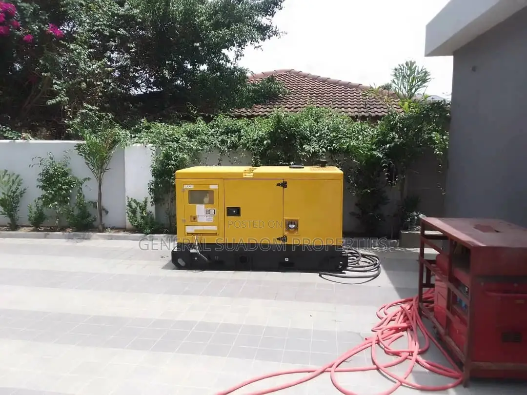 3bdrm Apartment in Suadom Properties, Airport Residential Area
