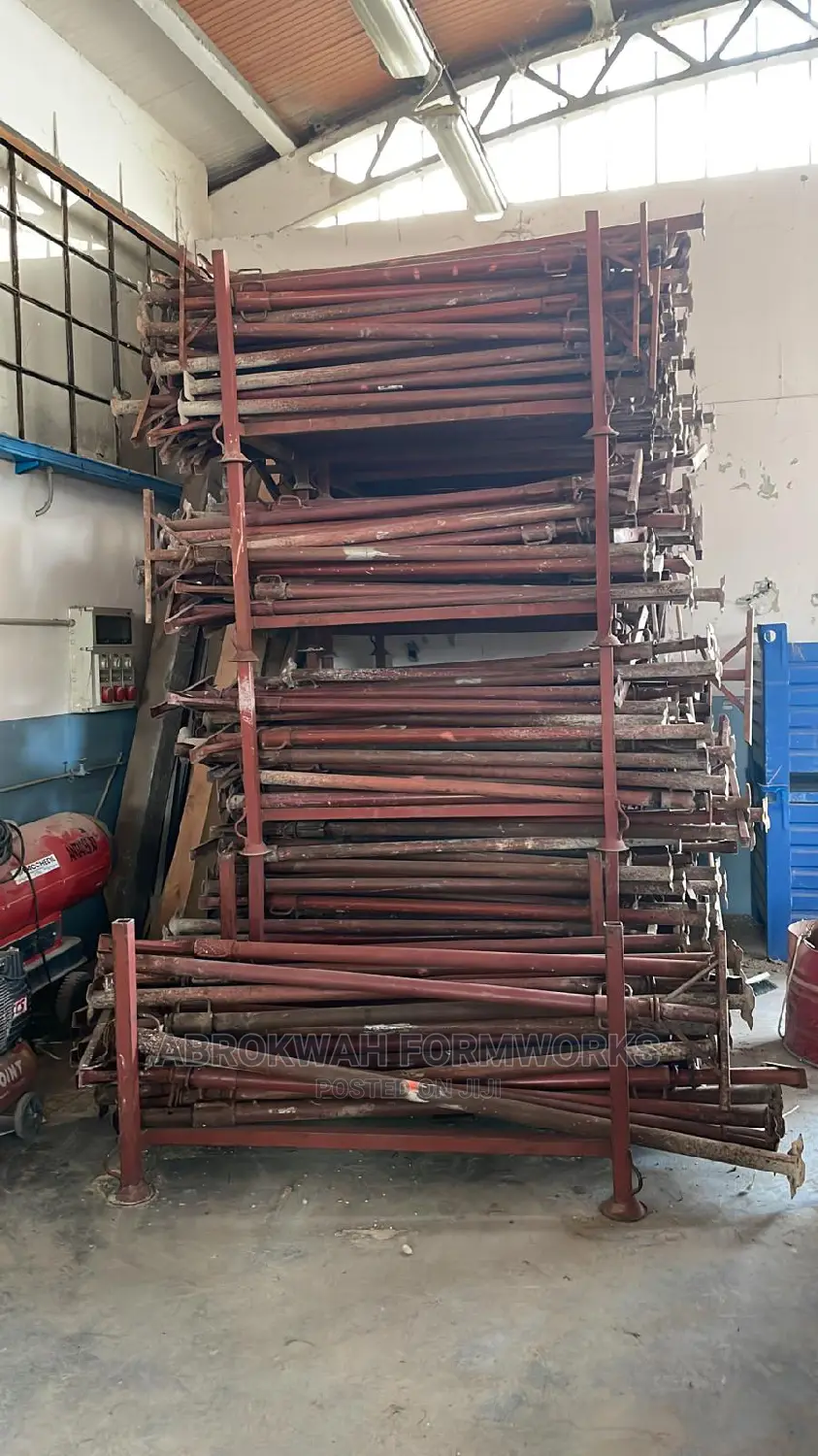 Steel Decking/Formwork/Pillars/Woods