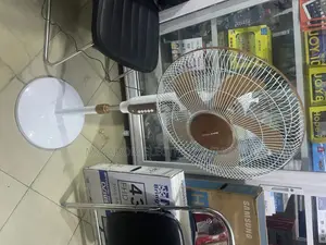 White Colour 16” Standing Fan With Usb Led Lights