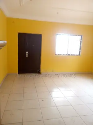 3bdrm House in Hfc Estate, Spintex for rent