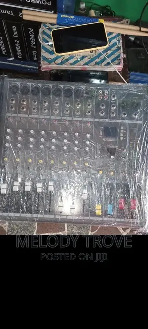 Yamaha Mq800 8channel Mixer