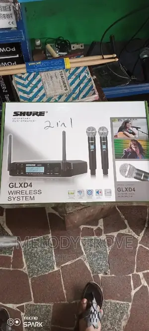 Shure GLX D4 Professional Microphone