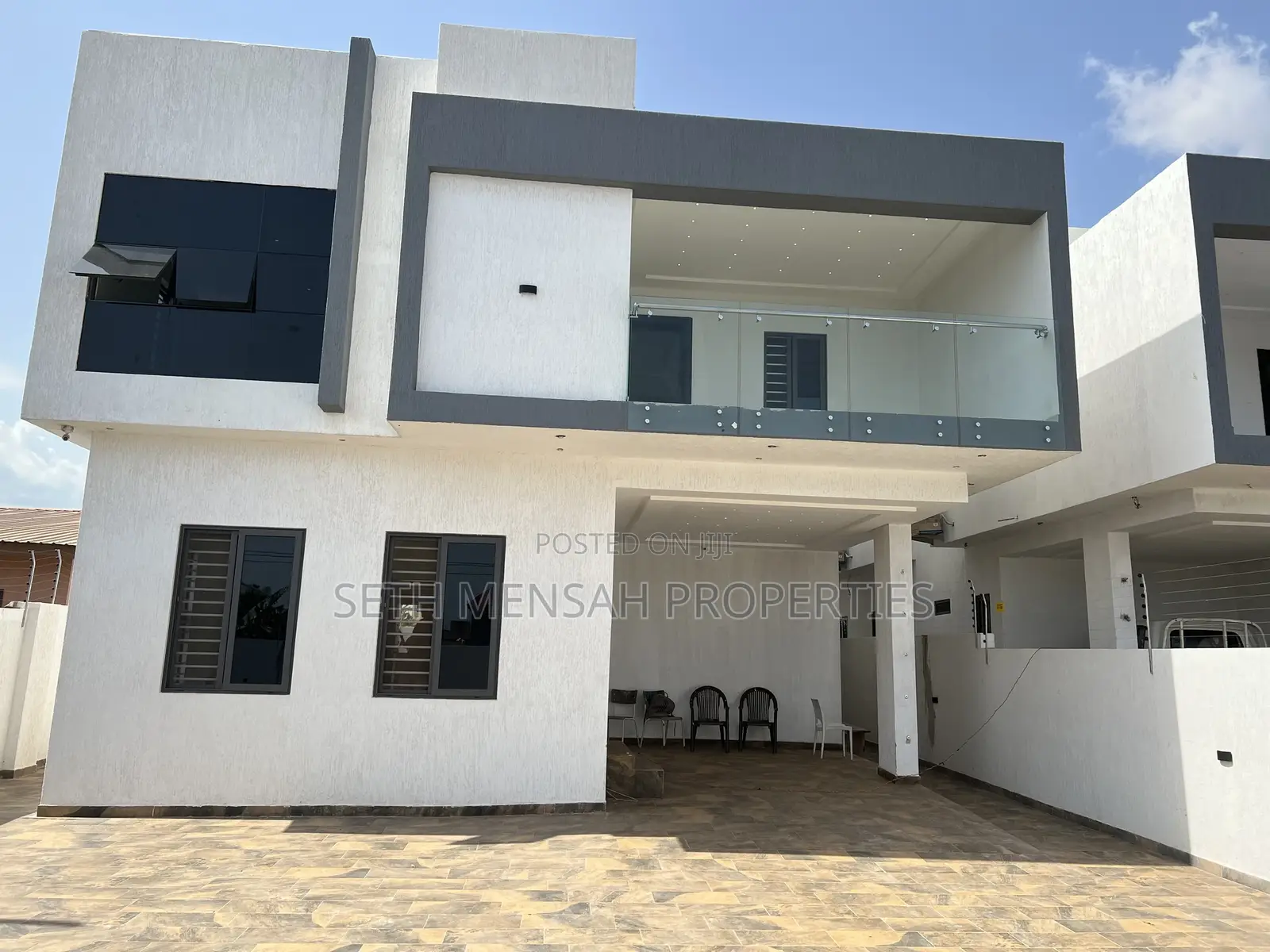 4bdrm House in 4 Bedroom House for for Sale