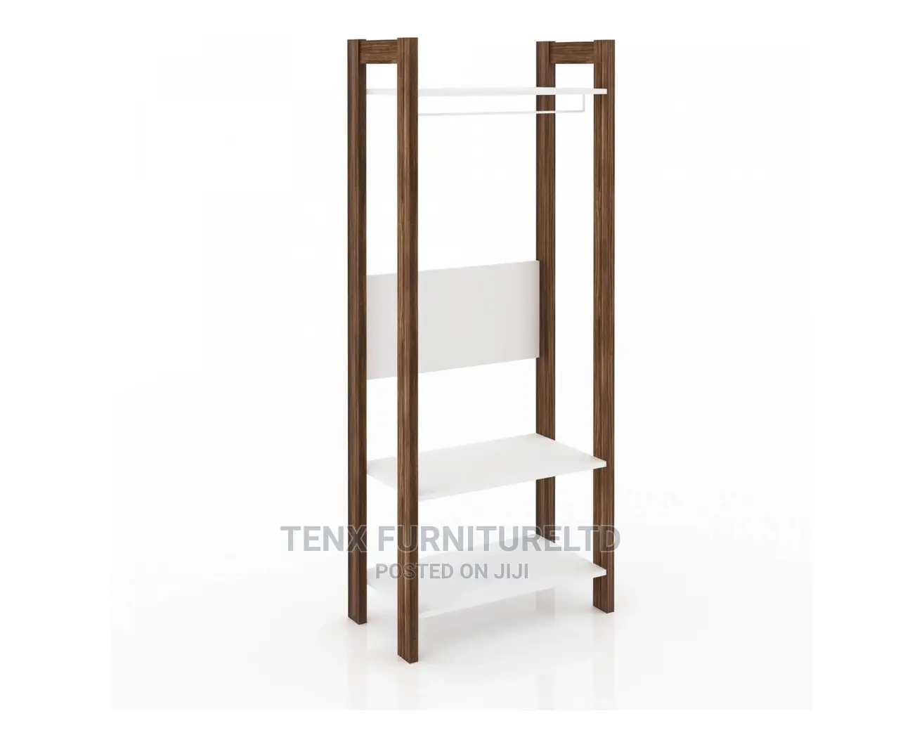 Armario Closet With Cloth Hangers