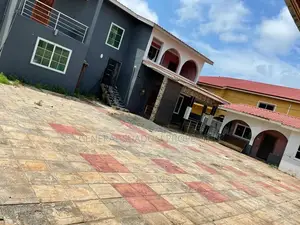 6bdrm Duplex in Suadom Properties, Baatsona Total for rent