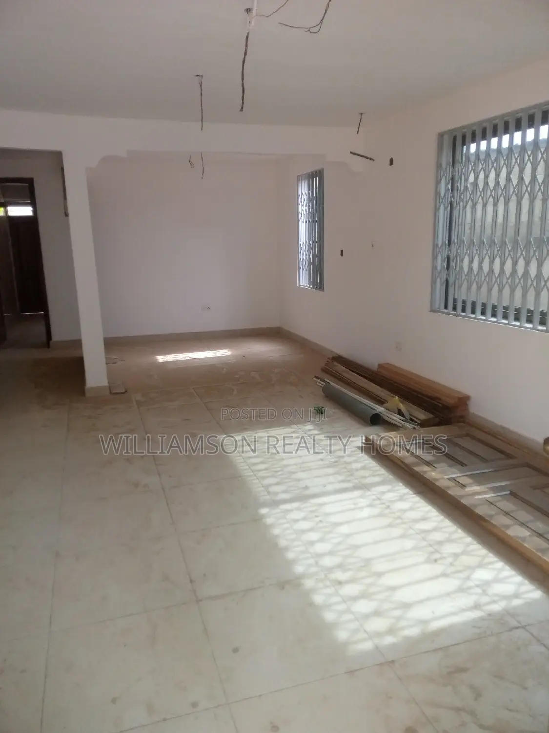 3bdrm House in Hfc Estate, Spintex for rent