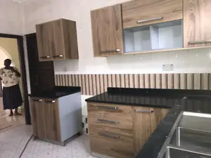 3bdrm House in Afienya Mataheko, Tema Metropolitan for rent