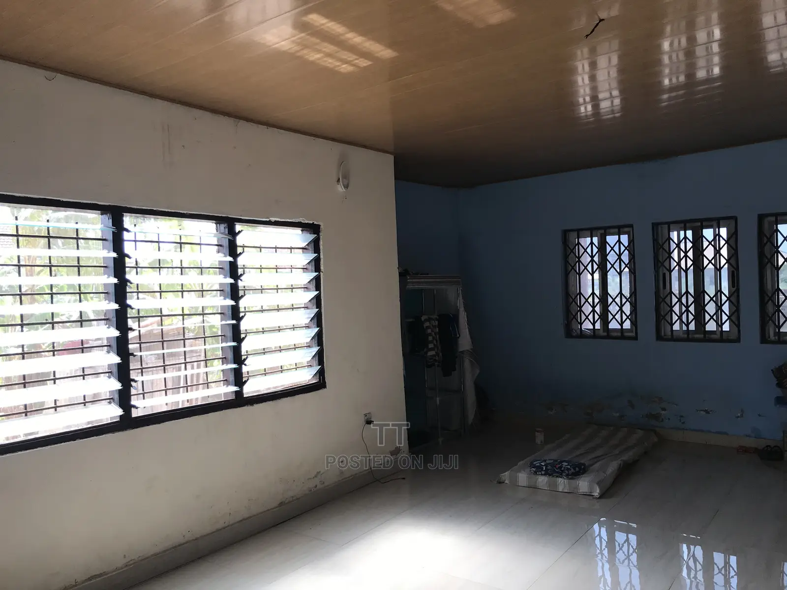 3bdrm House in Afienya Mataheko, Tema Metropolitan for rent