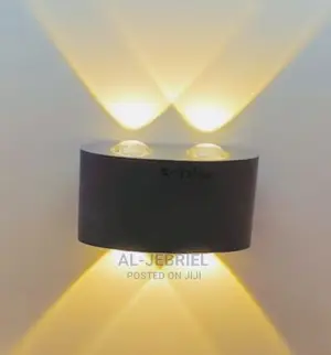 Win Win LED Wall Light Ww130/4