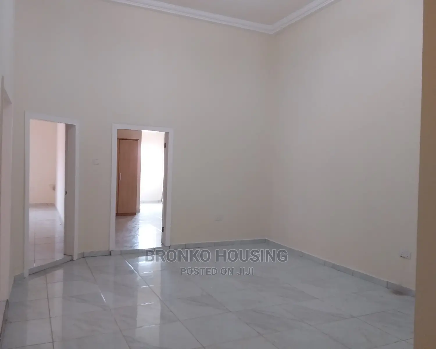3bdrm House in Bronko Housing, Accra Metropolitan for sale