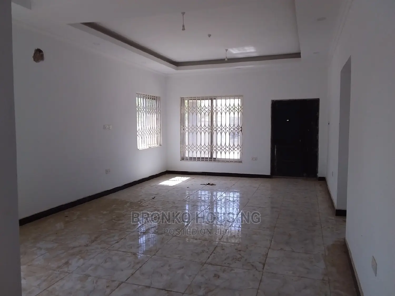 3bdrm House in Bronko Housing, Spintex for rent