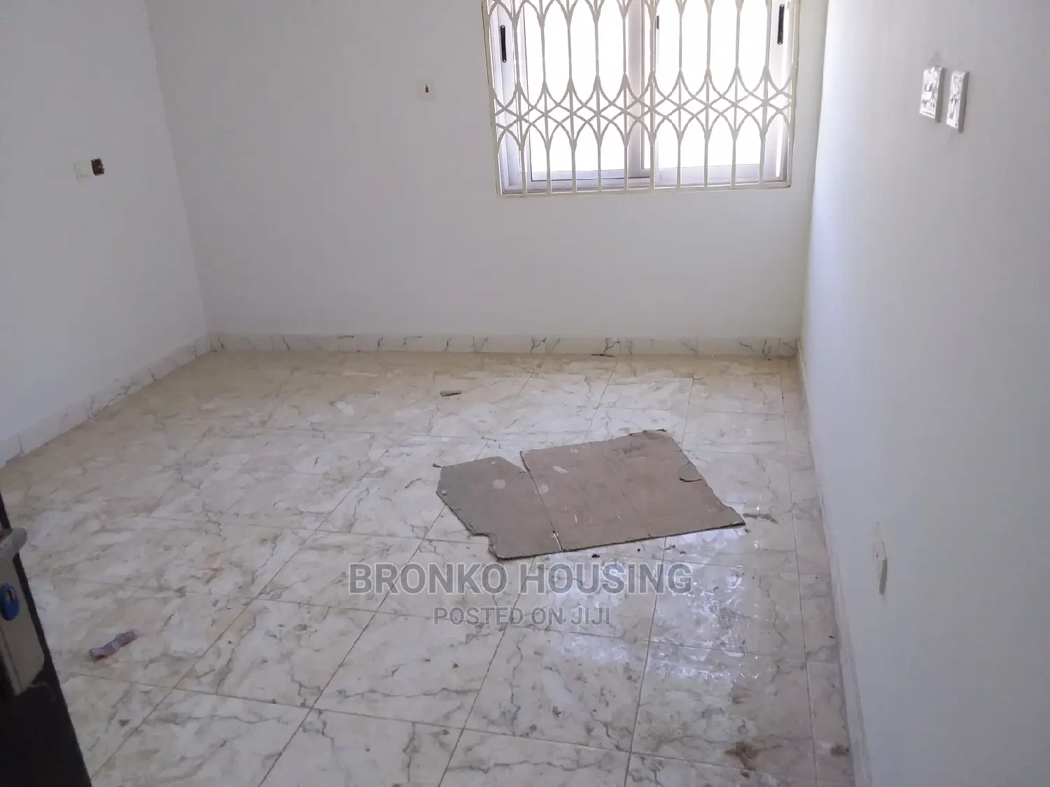 3bdrm House in Bronko Housing, Spintex for rent