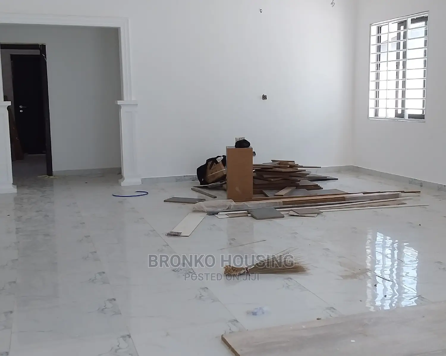 3bdrm House in Bronko Housing, Spintex for sale