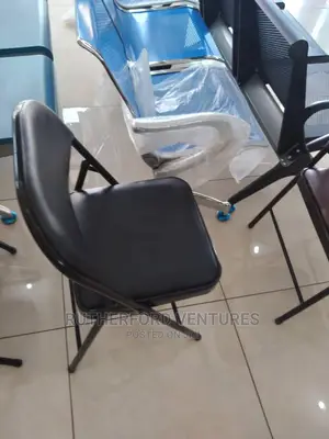 Foldable Leather Chair