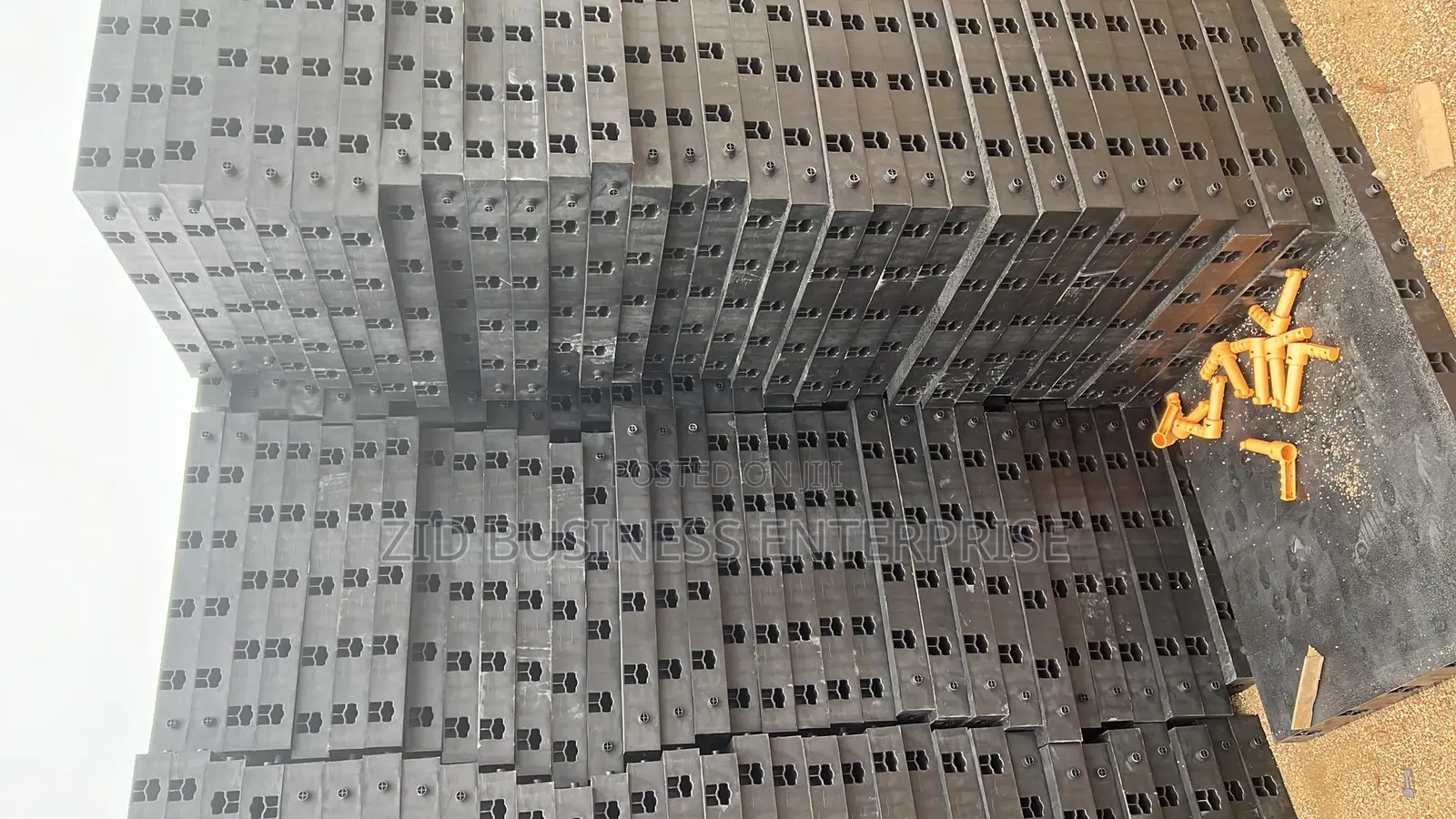 Adjustable Plastic Column Formwork