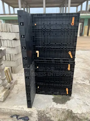 Adjustable Plastic Column Formwork