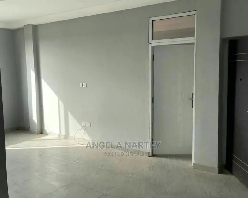 2bdrm Apartment in Community 16, Tema Metropolitan for sale