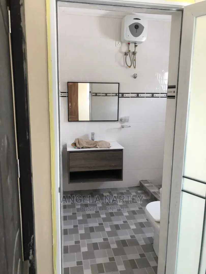 3bdrm House in Baatsonaa Spintex, Tema Metropolitan for sale