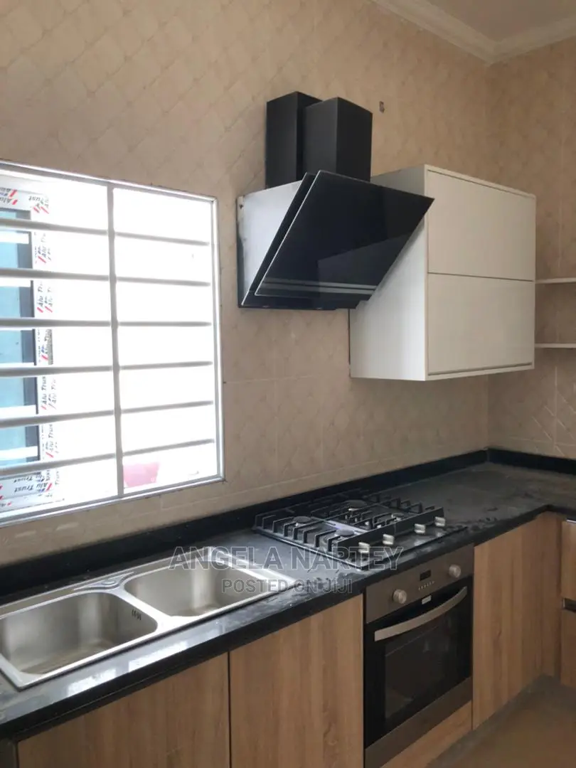 3bdrm House in Baatsonaa Spintex, Tema Metropolitan for sale