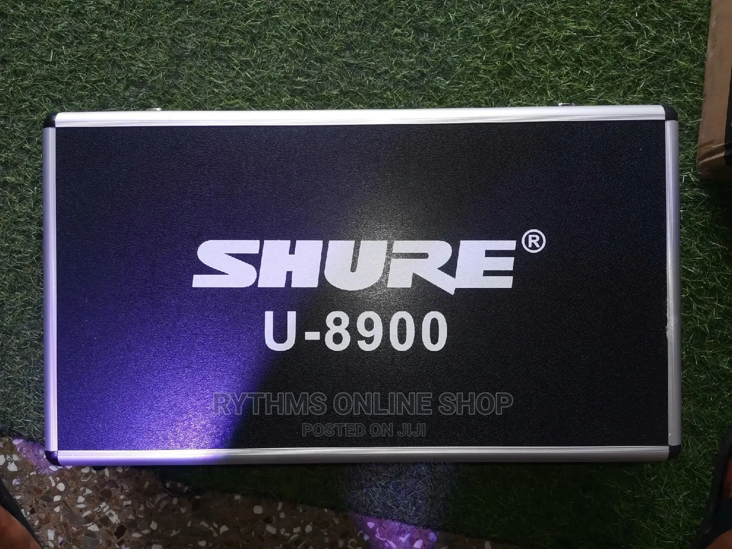 Shure 4 In 1 Cordless Mic(U-8900)