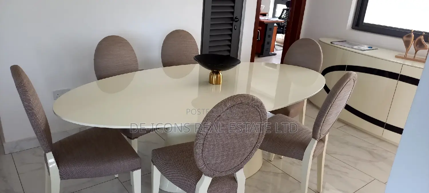 Furnished 4bdrm Duplex in De-Icons Real Estate, Ga South Municipal