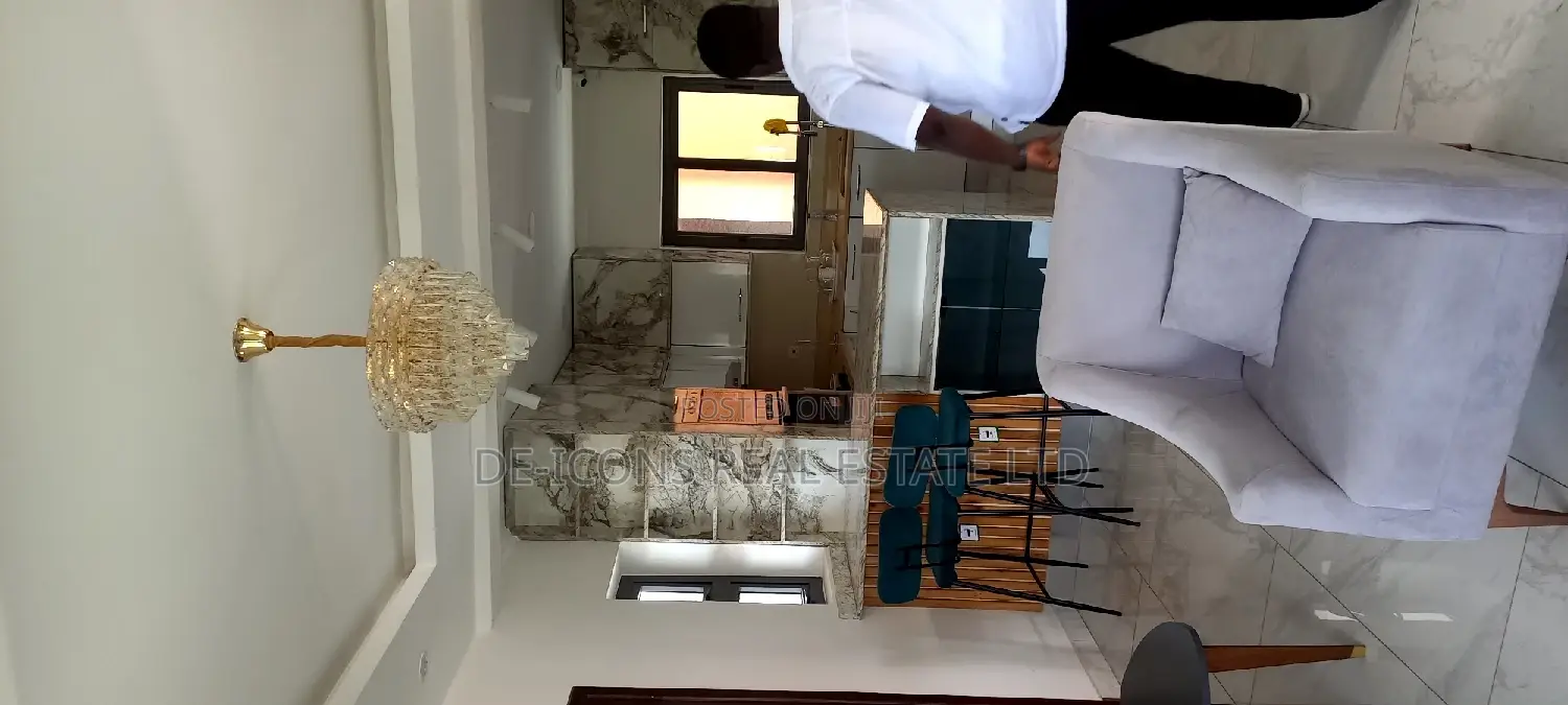 Furnished 4bdrm Duplex in De-Icons Real Estate, Ga South Municipal