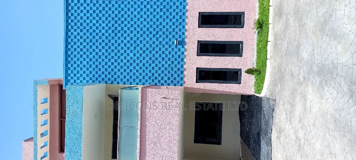Furnished 4bdrm Duplex in De-Icons Real Estate, Ga South Municipal