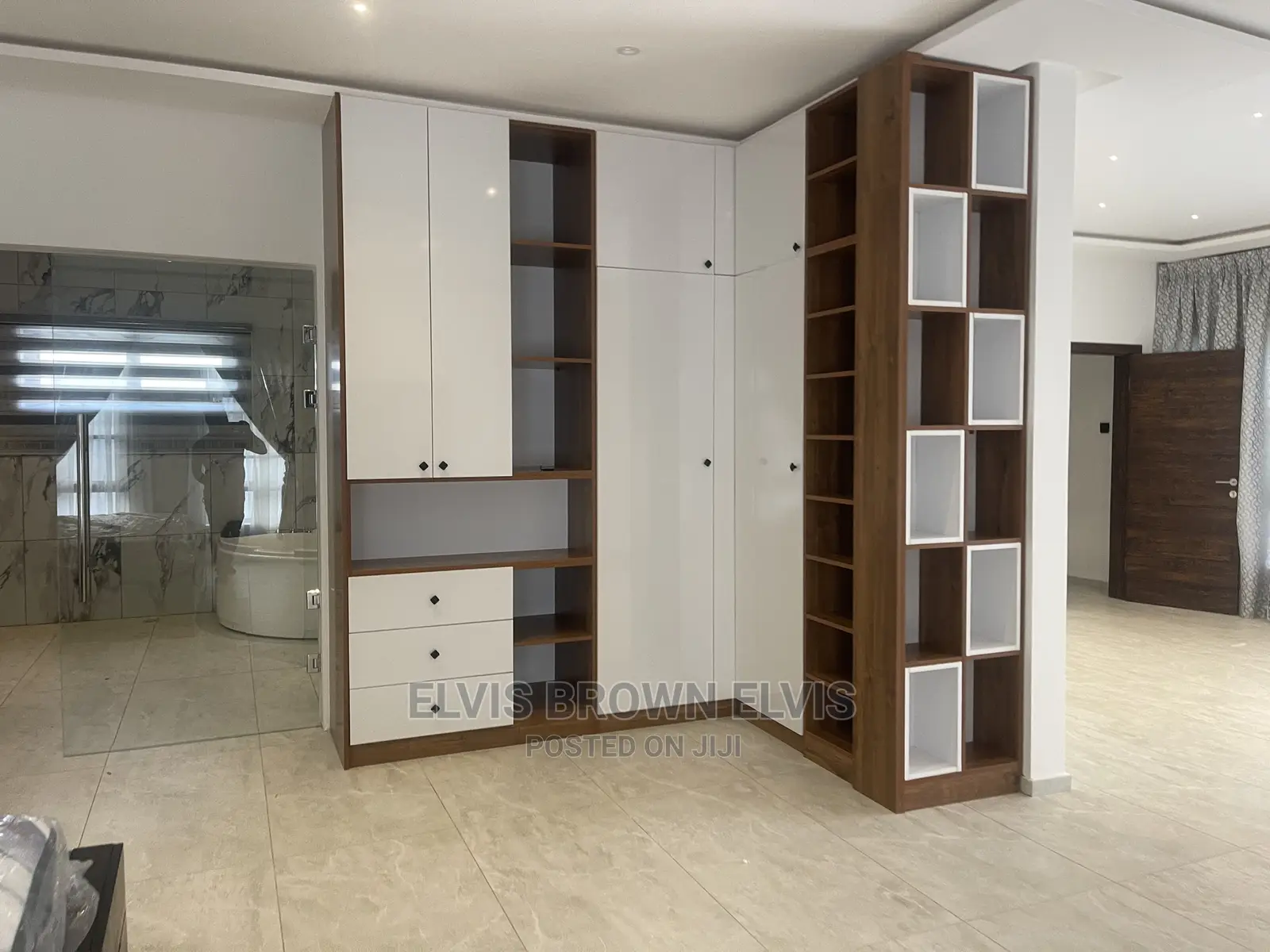 4bdrm Duplex in Living Large, East Legon for Sale