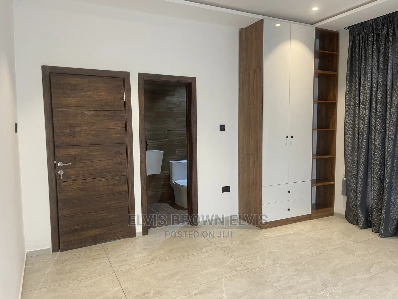 4bdrm Duplex in Living Large, East Legon for Sale